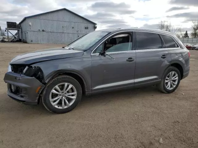 2019 Audi Q7 Premium Plus