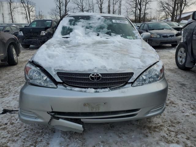 2004 Toyota Camry LE