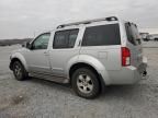 2005 Nissan Pathfinder LE