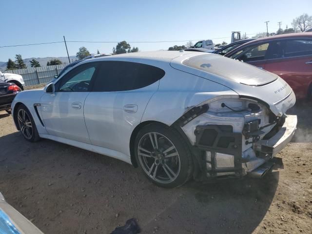 2013 Porsche Panamera 2