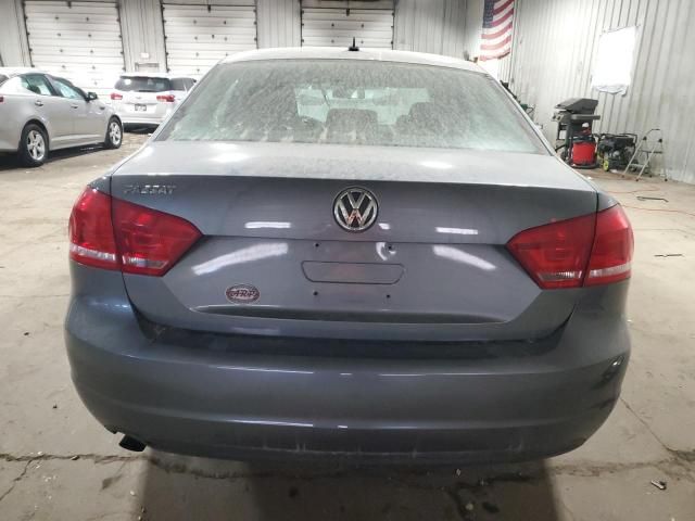 2013 Volkswagen Passat S