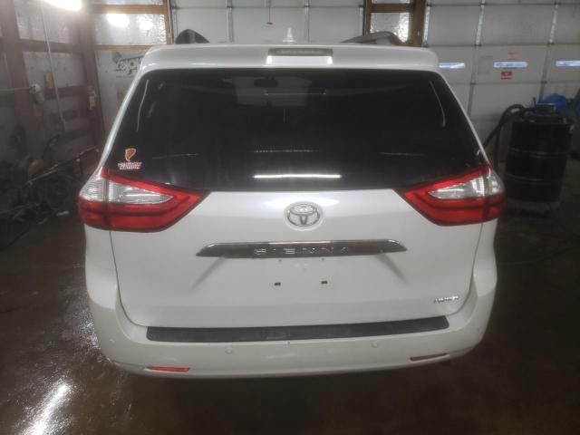 2015 Toyota Sienna XLE