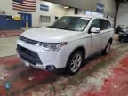 2015 Mitsubishi Outlander SE