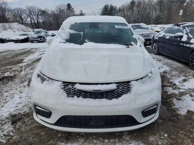 2022 Chrysler Pacifica Hybrid Touring L