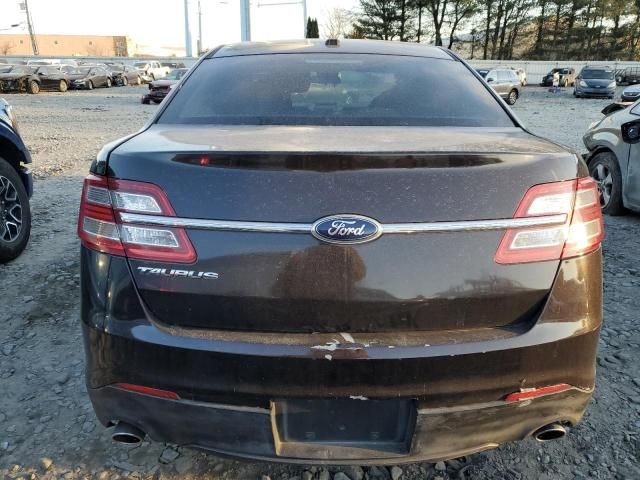 2013 Ford Taurus SE