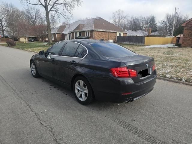 2011 BMW 528 I