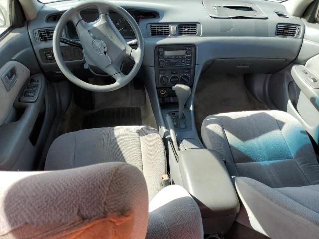 2001 Toyota Camry CE