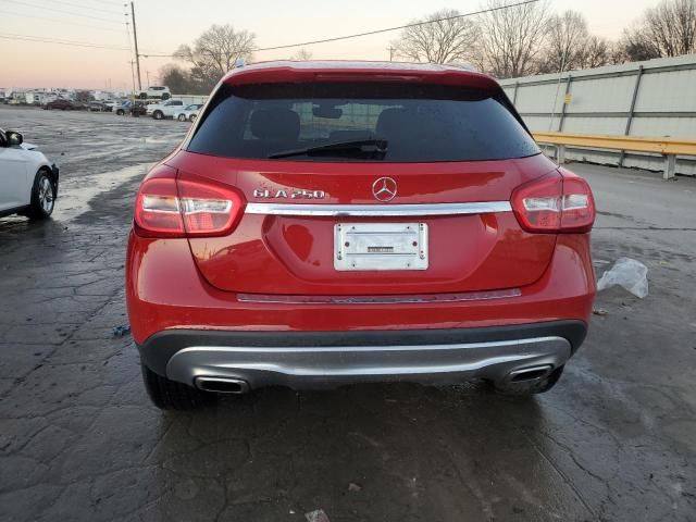 2015 Mercedes-Benz GLA 250