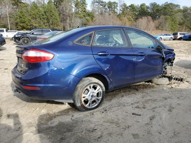 2016 Ford Fiesta SE