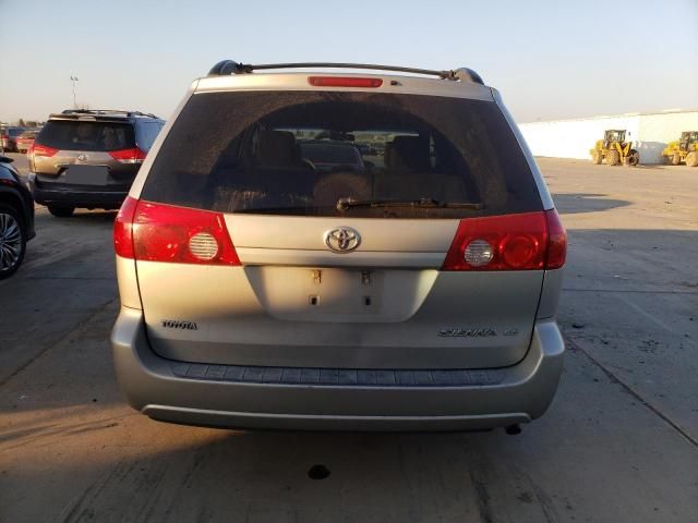 2006 Toyota Sienna CE