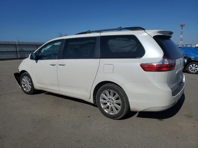 2015 Toyota Sienna XLE