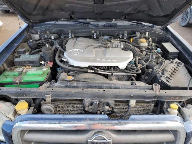 2001 Nissan Pathfinder LE