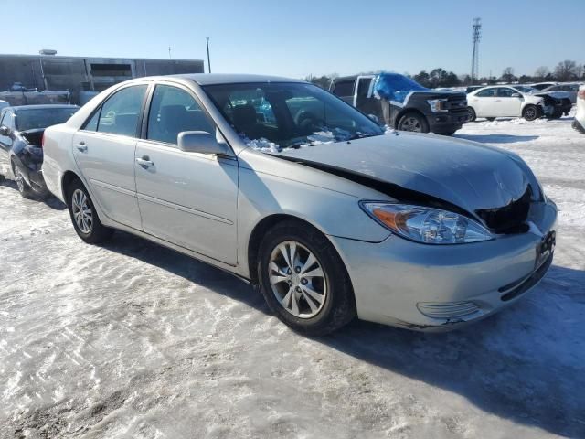 2004 Toyota Camry LE