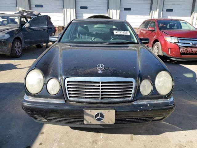 1999 Mercedes-Benz E 320