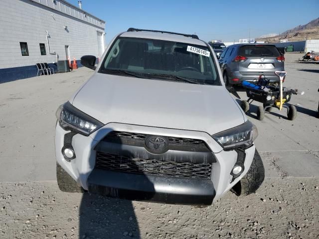 2017 Toyota 4runner SR5/SR5 Premium