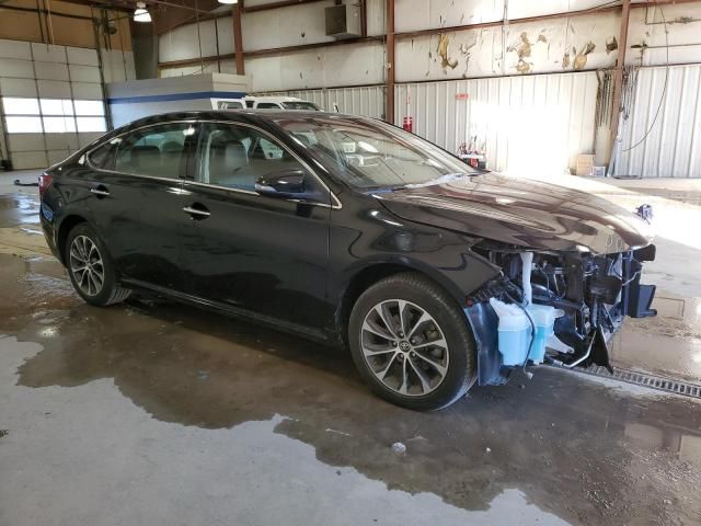 2018 Toyota Avalon XLE