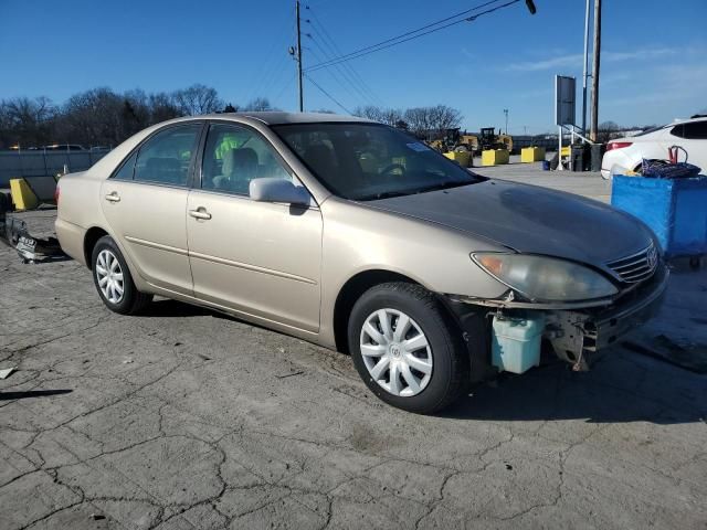 2005 Toyota Camry LE