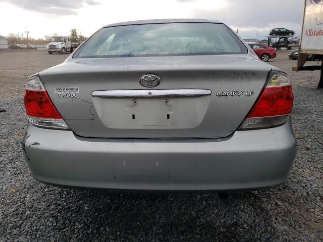 2005 Toyota Camry LE