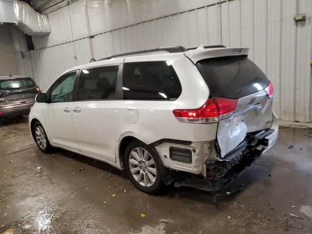 2011 Toyota Sienna XLE