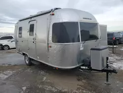 2021 Airstream Camper en venta en Rocky View County, AB