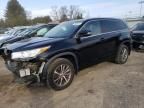 2017 Toyota Highlander SE