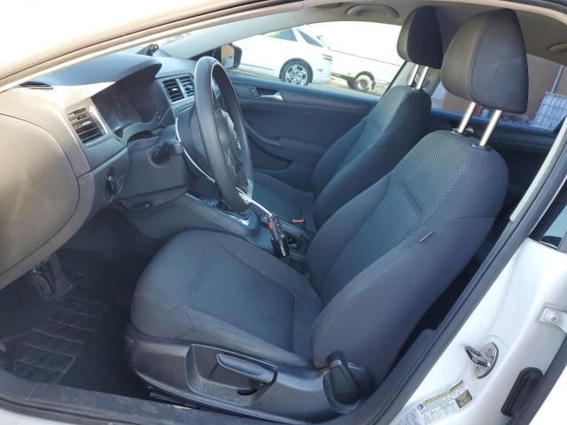 2011 Volkswagen Jetta Base