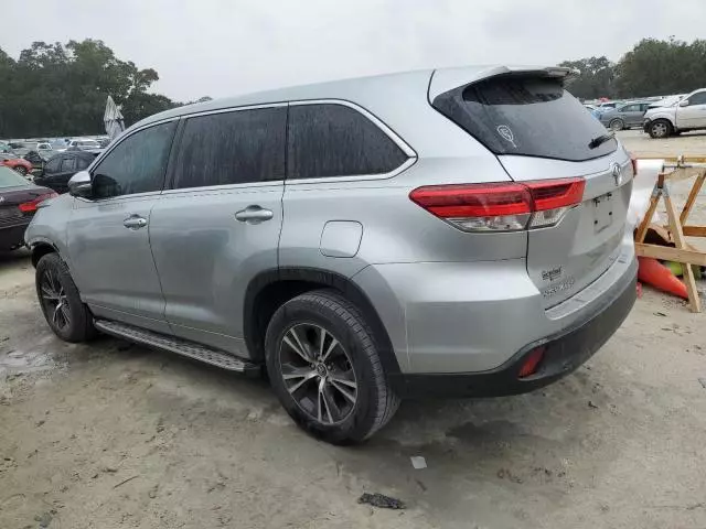 2018 Toyota Highlander LE