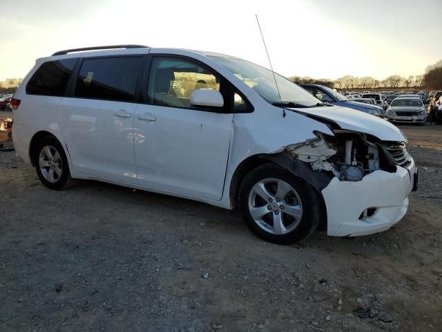 2012 Toyota Sienna LE