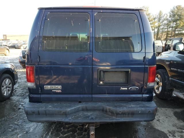 2012 Ford Econoline E350 Super Duty Wagon