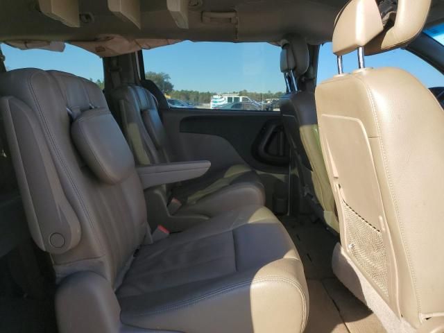 2015 Chrysler Town & Country Touring