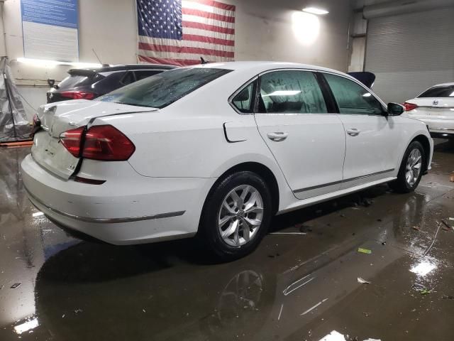 2016 Volkswagen Passat S