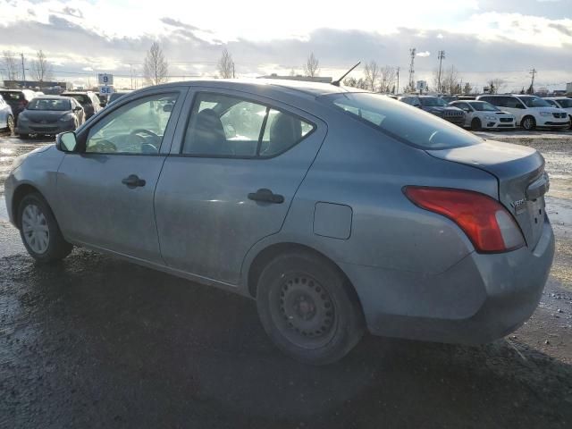 2013 Nissan Versa S