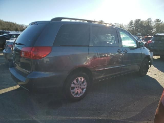 2006 Toyota Sienna CE