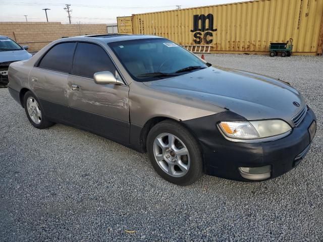 2000 Lexus ES 300