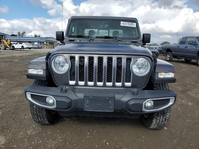 2022 Jeep Gladiator Overland