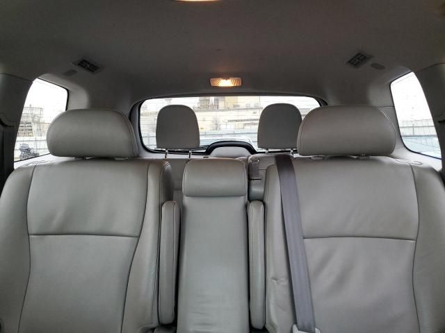 2012 Toyota Highlander Base