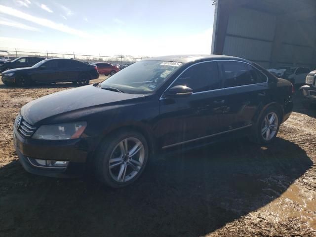 2012 Volkswagen Passat SEL