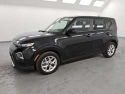 KIA Soul salvage cars for sale: 2022 KIA Soul LX