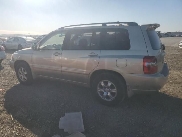 2004 Toyota Highlander Base