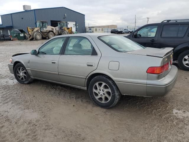 2000 Toyota Camry LE