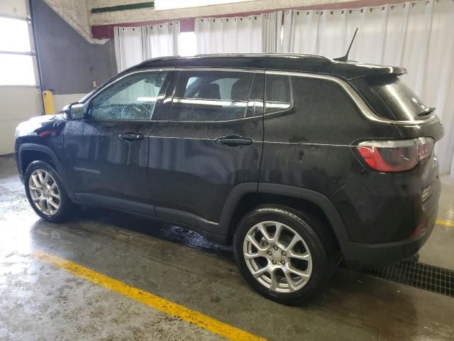 2023 Jeep Compass Latitude LUX