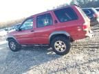 2000 Nissan Pathfinder LE