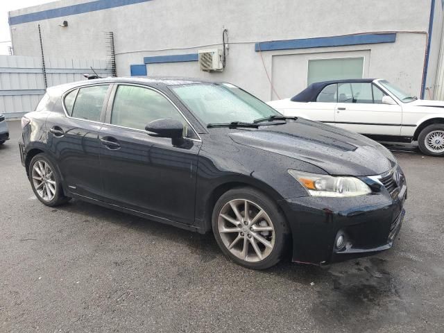 2013 Lexus CT 200