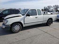 Salvage cars for sale from Copart Sacramento, CA: 1998 Toyota Tacoma Xtracab