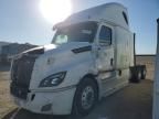 2019 Freightliner Cascadia 126