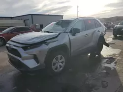 Carros salvage sin ofertas aún a la venta en subasta: 2020 Toyota Rav4 LE