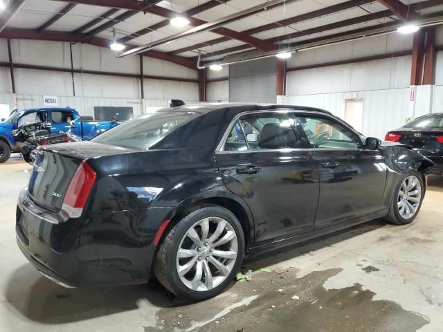 2017 Chrysler 300 Limited