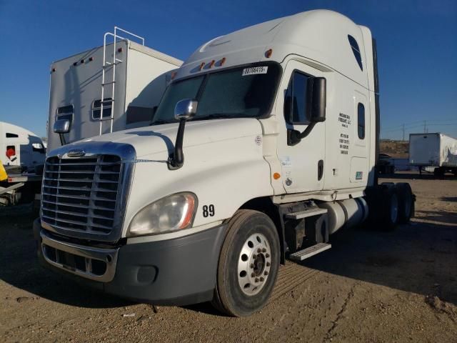 2016 Freightliner Cascadia 125