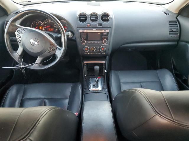 2010 Nissan Altima Base