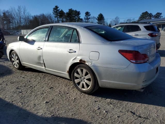 2005 Toyota Avalon XL